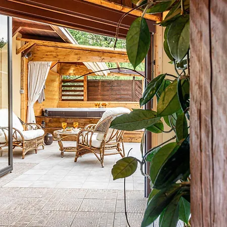 Copper House *